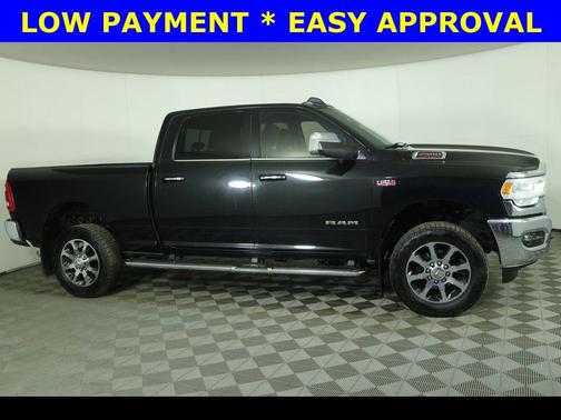Diamond Black Crystal Pearlcoat 2022 RAM 2500 Big Horn Crew Cab 4x4 6'4' Box