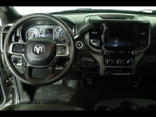 2022 RAM 2500 Tradesman Crew Cab 4x4 6'4' Box