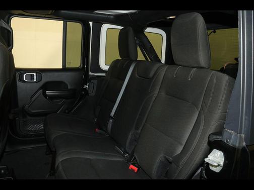 2019 Jeep Wrangler Unlimited Sport Altitude