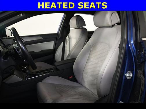2017 Hyundai SONATA Sport 2.0T