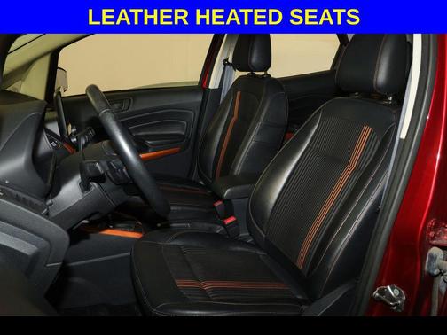 Ruby Red Metallic 2018 Ford EcoSport SES