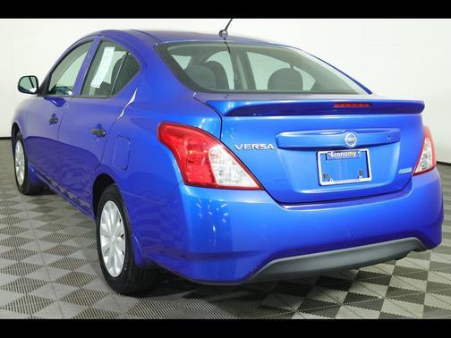 2015 Nissan Versa 1.6 S+