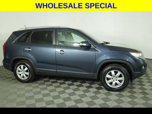 Pacific Blue 2011 Kia Sorento LX