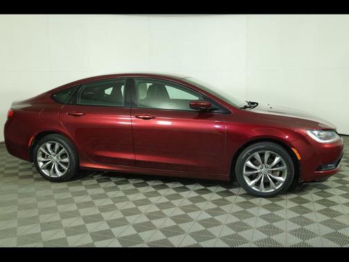 Velvet Red Pearlcoat 2016 Chrysler 200 S