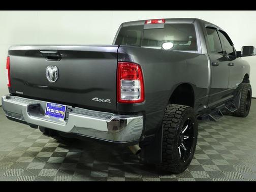 2022 RAM 2500 Tradesman Crew Cab 4x4 6'4' Box