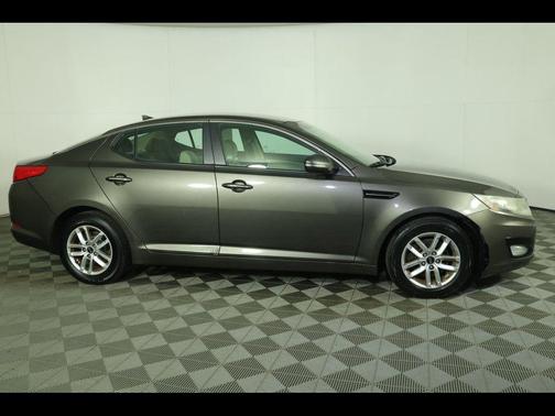 Metal Bronze Pearl Metallic 2013 Kia Optima LX