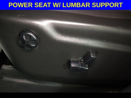 Diamond Black Crystal Pearlcoat 2021 Jeep Grand Cherokee Laredo