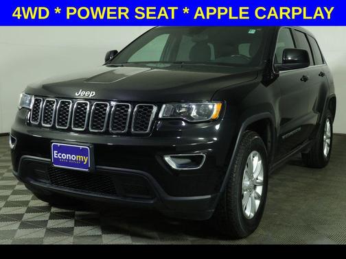 Diamond Black Crystal Pearlcoat 2021 Jeep Grand Cherokee Laredo