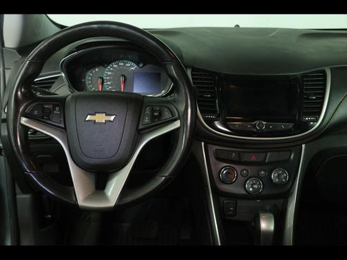 Nightfall Gray Metallic 2018 Chevrolet Trax LT