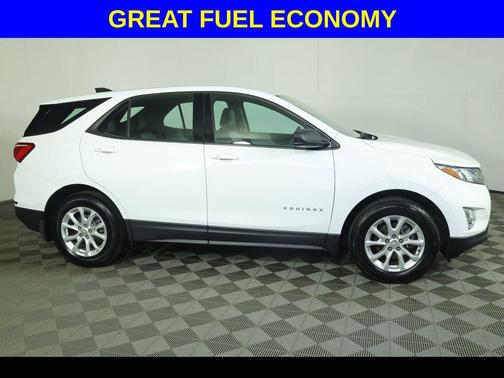 Summit White 2018 Chevrolet Equinox LS
