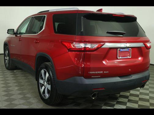 Cajun Red Tintcoat 2018 Chevrolet Traverse LT Leather