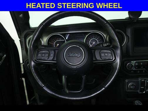 Black Clearcoat 2021 Jeep Gladiator Willys 4x4