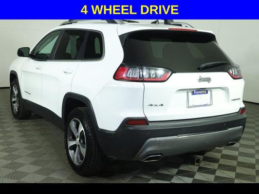 Bright White Clearcoat 2021 Jeep Cherokee Limited