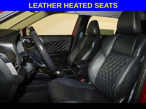 Red Diamond 2022 Mitsubishi Outlander SEL