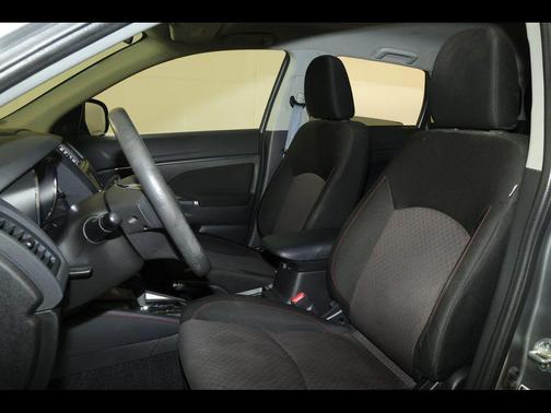 Mercury Gray Metallic 2018 Mitsubishi Outlander Sport 2.0 ES