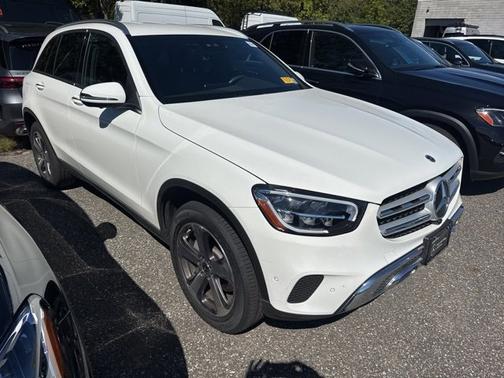 2022 Mercedes-Benz GLC 300