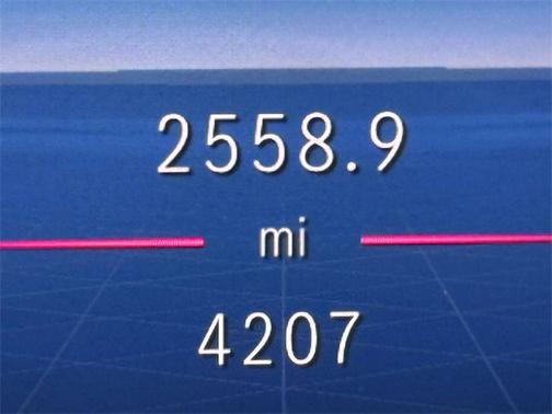 2025 Mercedes-Benz GLC 350e Base