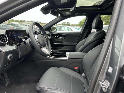2025 Mercedes-Benz C-Class 