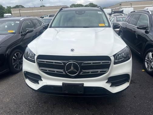 2023 Mercedes-Benz GLS 450