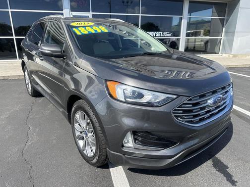 2019 Ford Edge Titanium