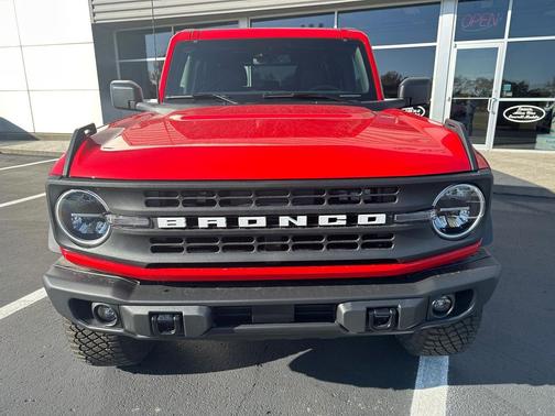 2024 Ford Bronco Black Diamond