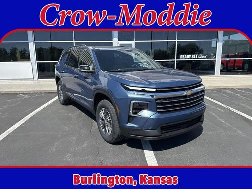 Lakeshore Blue Metallic 2026 Chevrolet Traverse LT