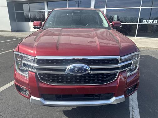 Ruby Red Metallic Tinted Clearcoat 2025 Ford Ranger LARIAT