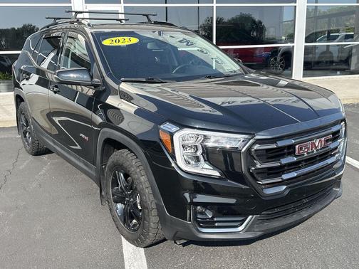 2023 GMC Terrain AWD AT4