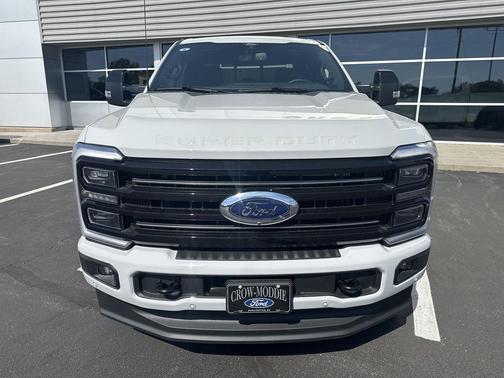 2025 Ford F-350 Platinum