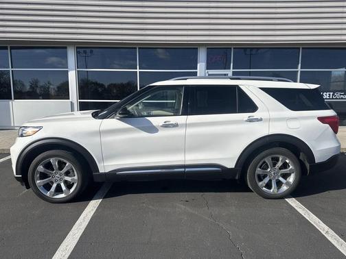2020 Ford Explorer Platinum