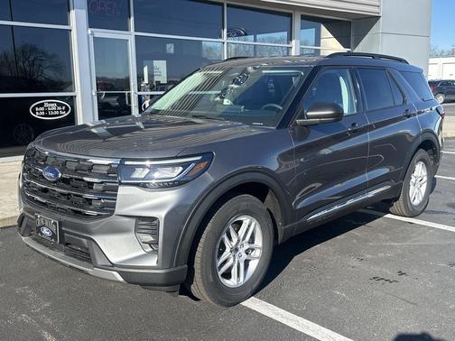 2025 Ford Explorer Active