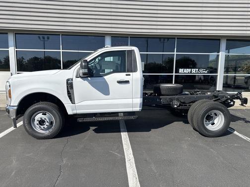 2026 Ford F-350 XL