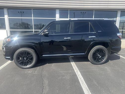 Attitude Black Metallic 2015 Toyota 4Runner SR5