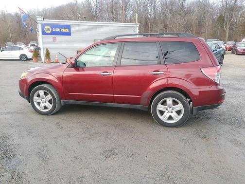 2010 Subaru Forester 2.5 X Limited