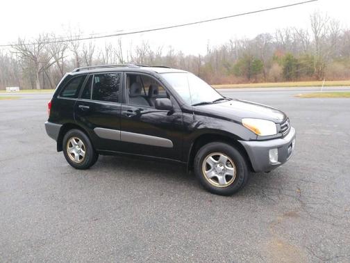 2002 Toyota RAV4 Base