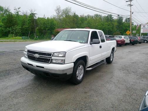Summit White 2007 Chevrolet Silverado 1500 LT1 Extended Cab