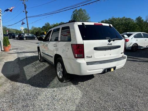 2009 Jeep Grand Cherokee Laredo