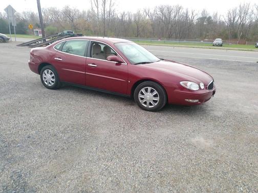 Red 2006 Buick LaCrosse CX