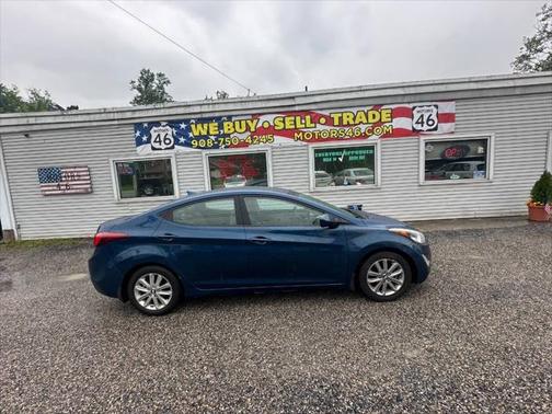 2014 Hyundai ELANTRA SE