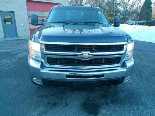 2009 Chevrolet Silverado 2500 LTZ Crew Cab