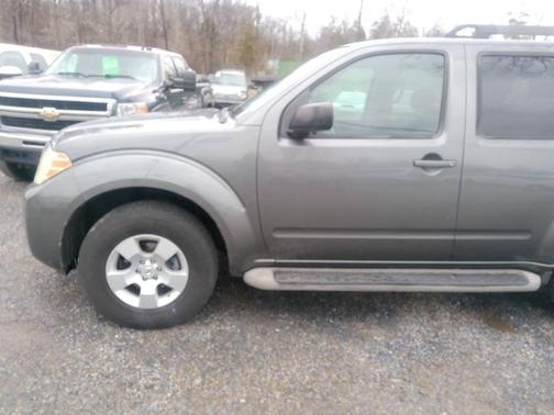 2009 Nissan Pathfinder S