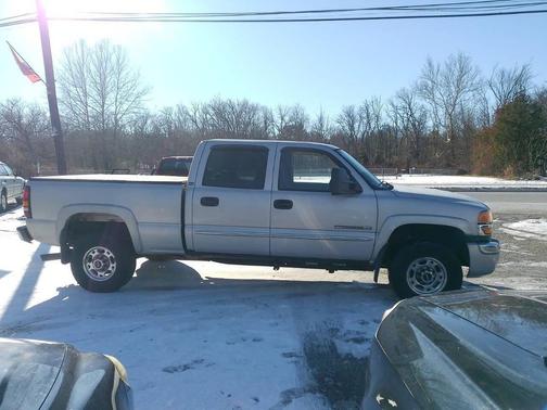 2006 GMC Sierra 2500 SLE H/D