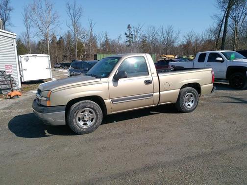 2004 Chevrolet Silverado 1500 Base