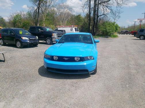 Grabber Blue 2011 Ford Mustang GT Premium