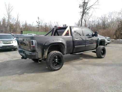 2011 GMC Sierra 2500 SLE