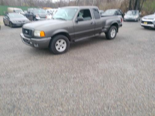 2004 Ford Ranger XL SuperCab