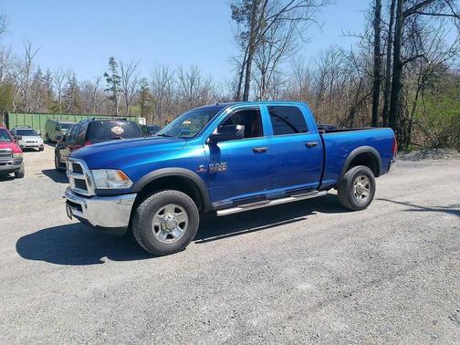 Blue Streak Pearlcoat 2014 RAM 3500 Tradesman