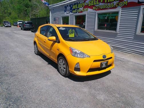 Sun Fusion 2014 Toyota Prius c Two