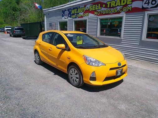 Sun Fusion 2014 Toyota Prius c Two