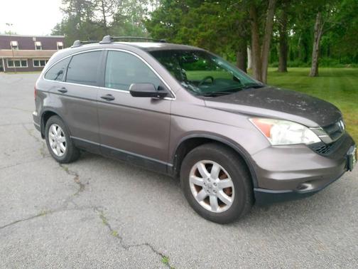 Gray 2011 Honda CR-V SE